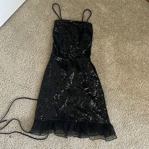 COPY - Lucy in the sky - Alma Sequin White Dress in Black